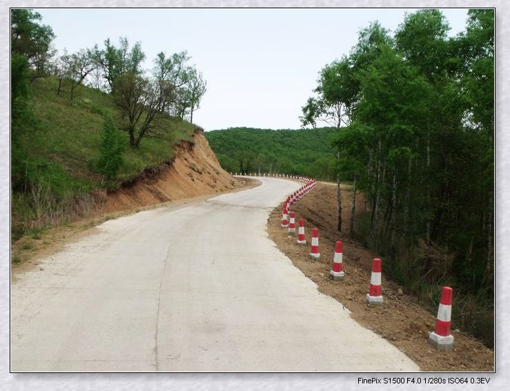 松樹林至六班公路、三道溝至合心公路等2012年農(nóng)村公路項目決算審計